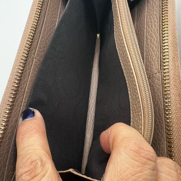 GUC Gucci Tan Leather Wallet - Picture 8 of 9
